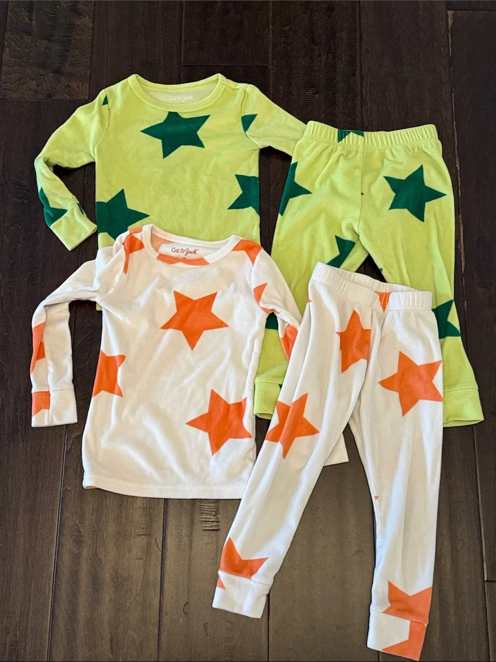 Cat & Jack Kids Star Pajama Sets - Lime Green, White, Dark Green & Bright Orange